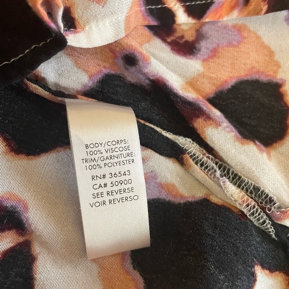 Calvin Klein Animal Print Tank Top Size Medium Peach & Black Piping Flowy - Picture 9 of 10